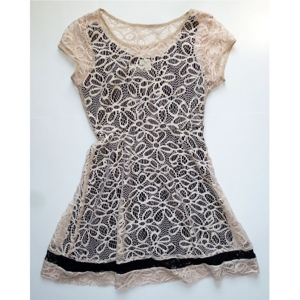 Anthro NWT Maitland Lace Dress by Weston Wear